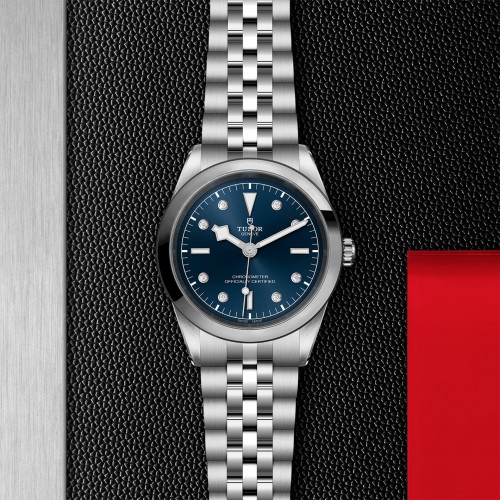 TUDOR Black Bay 31/36/39/41 Watch - M79680-0005 at Persin and Robbin Jewelers